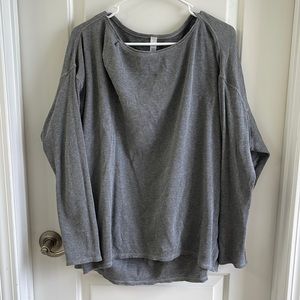 Lululemon back in action long sleeve “waffled” material size 10